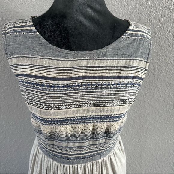 Dolan Left Coast Gray Blue Striped Sleeveless Midi Dress Size Small - Picture 2 of 8